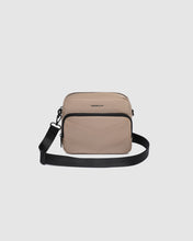 Load image into Gallery viewer, LONDON CAMERA BAG - MOCHA
