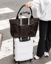 Load image into Gallery viewer, CHICAGO TOTE BAG - CHOCOLATE
