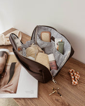 Load image into Gallery viewer, VANESSA COSMETIC BAG - CHOCOLATE
