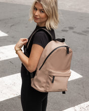 Load image into Gallery viewer, CARTER BACKPACK - MOCHA
