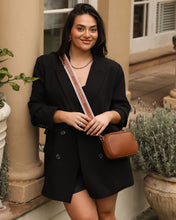 Load image into Gallery viewer, BIANCA CROSSBODY BAG - TAN
