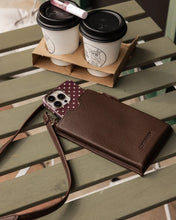 Load image into Gallery viewer, SUKI CHOCOLATE PHONE BAG
