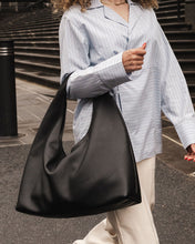 Load image into Gallery viewer, MONACO SHOULDER BAG BLACK
