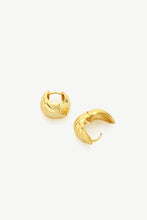 Load image into Gallery viewer, BRONTE GOLD HOOP

