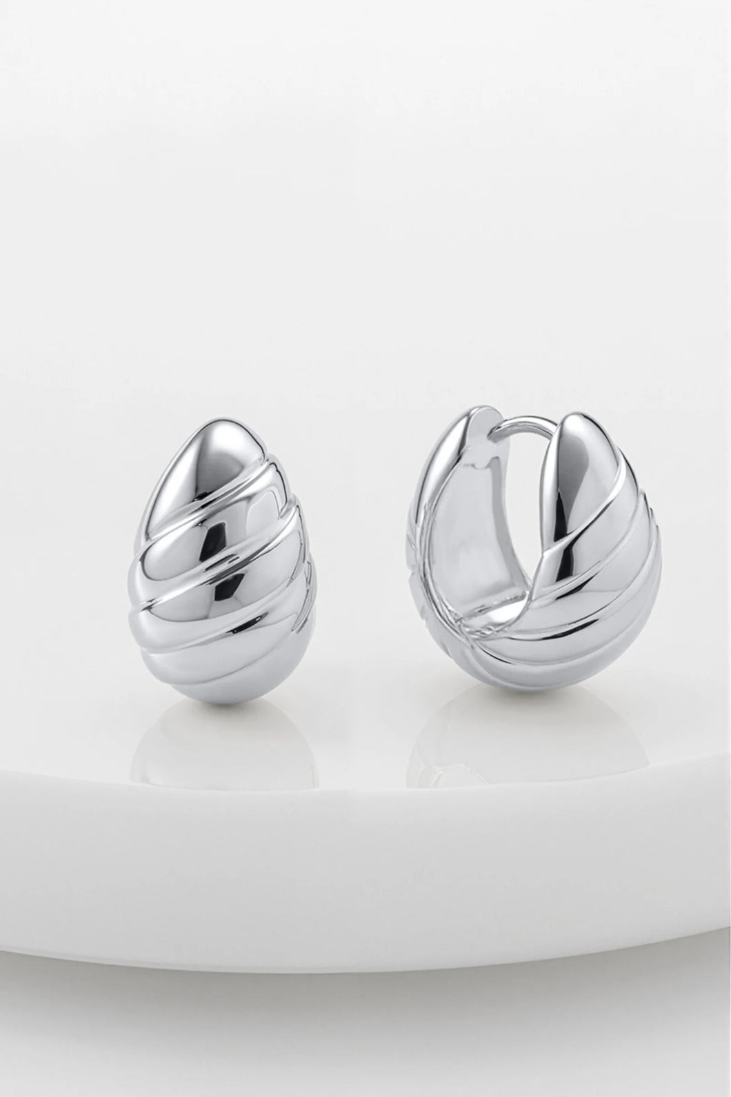 BRONTE SILVER HOOP