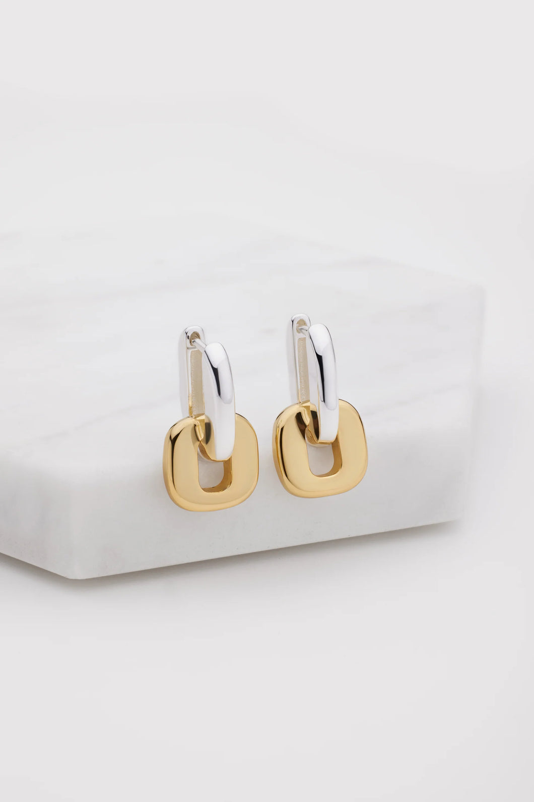 ELLA TWO TONE EARRING