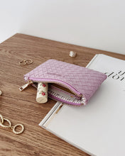 Load image into Gallery viewer, KUTA PURSE WOVEN LILAC

