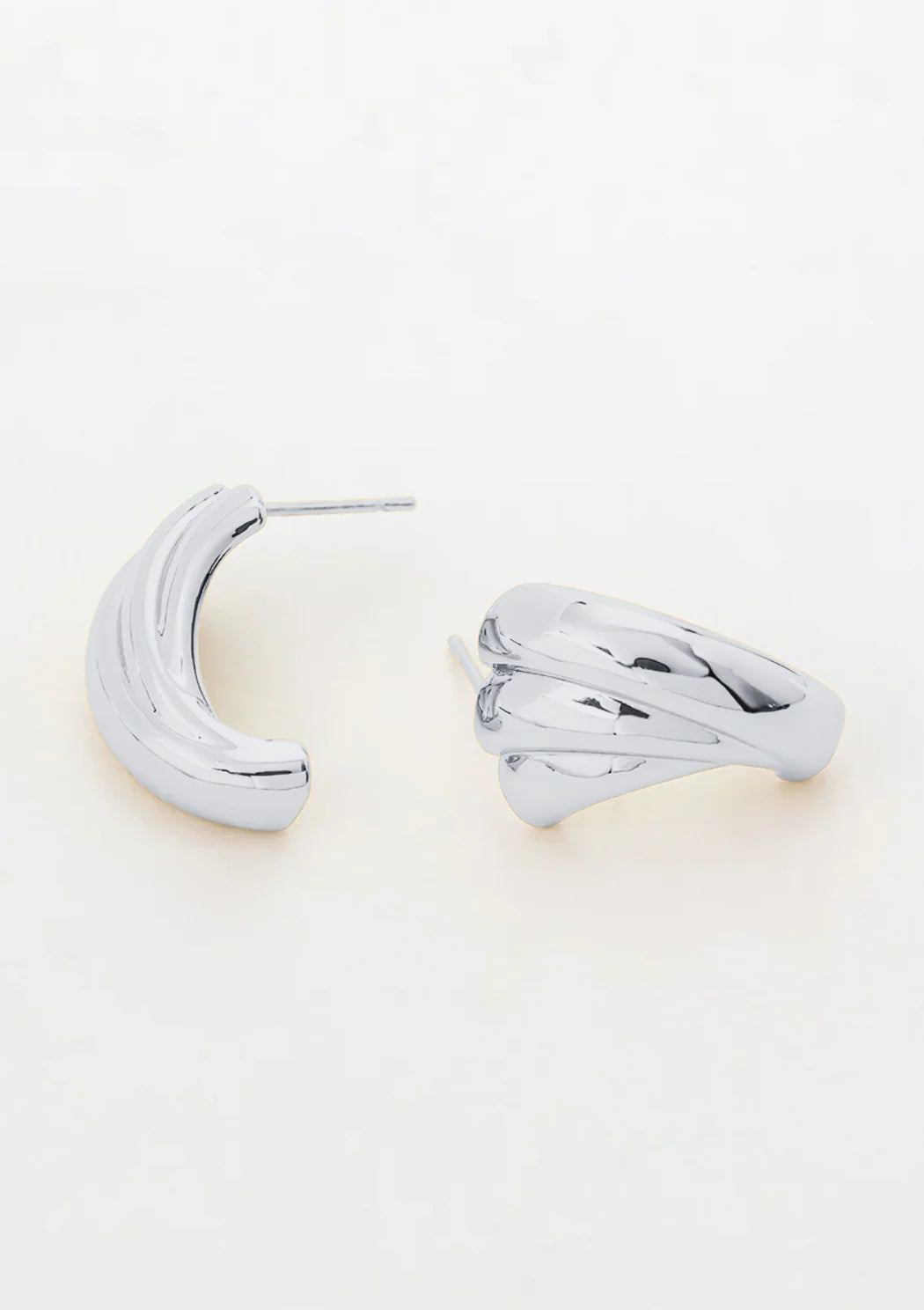 ROMY SILVER HOOP