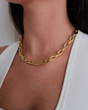 Load image into Gallery viewer, SARA GOLD  NECKLACE
