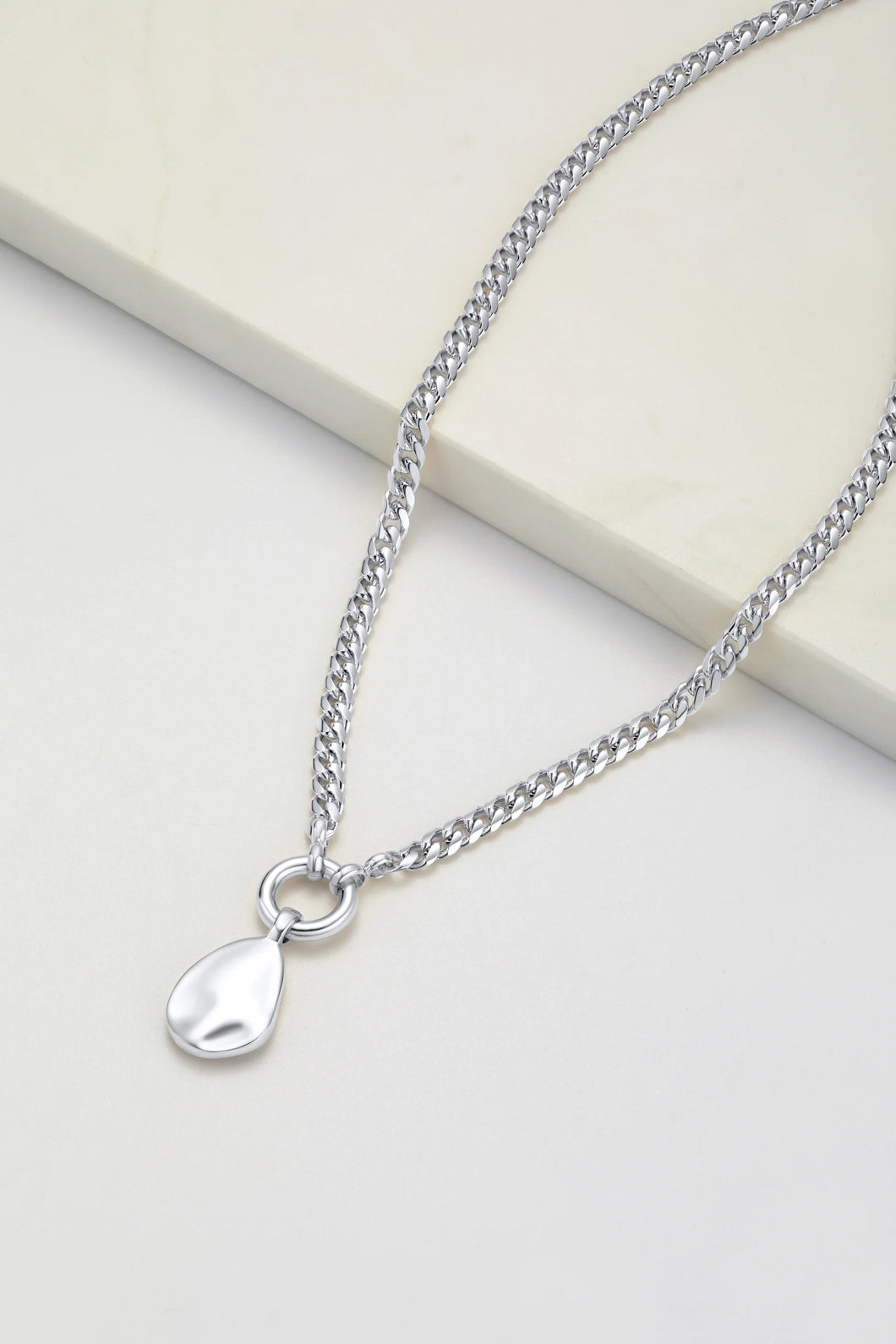 WILLOW SILVER NECKLACE